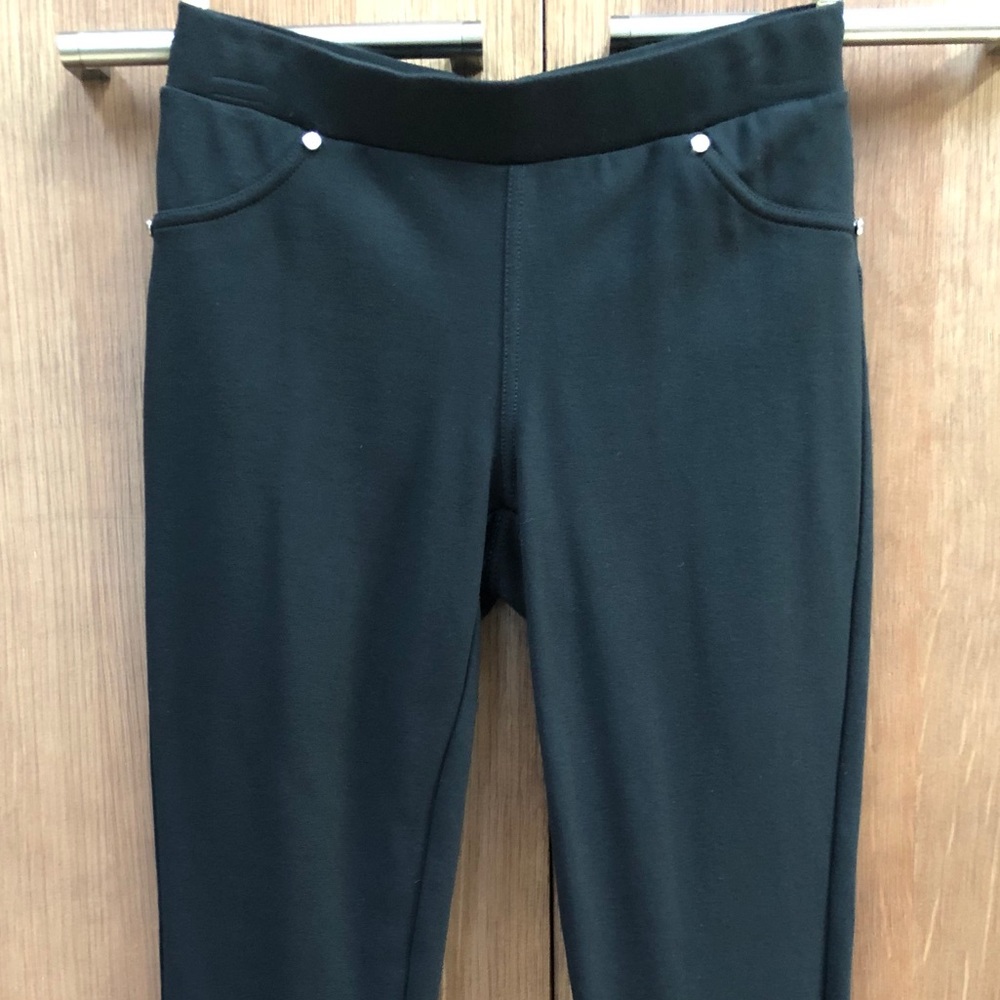 Soho Girls black strech jeggings. Size Small